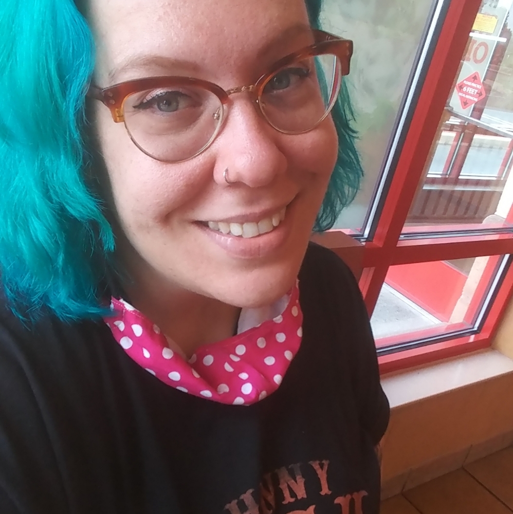 Meet your Posher, Tara
